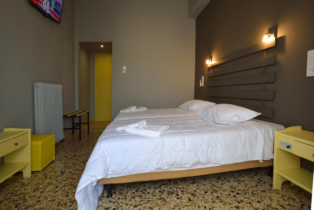 Leonidaion Guesthouse Ancient Olympia Номер фото A room at the hotel