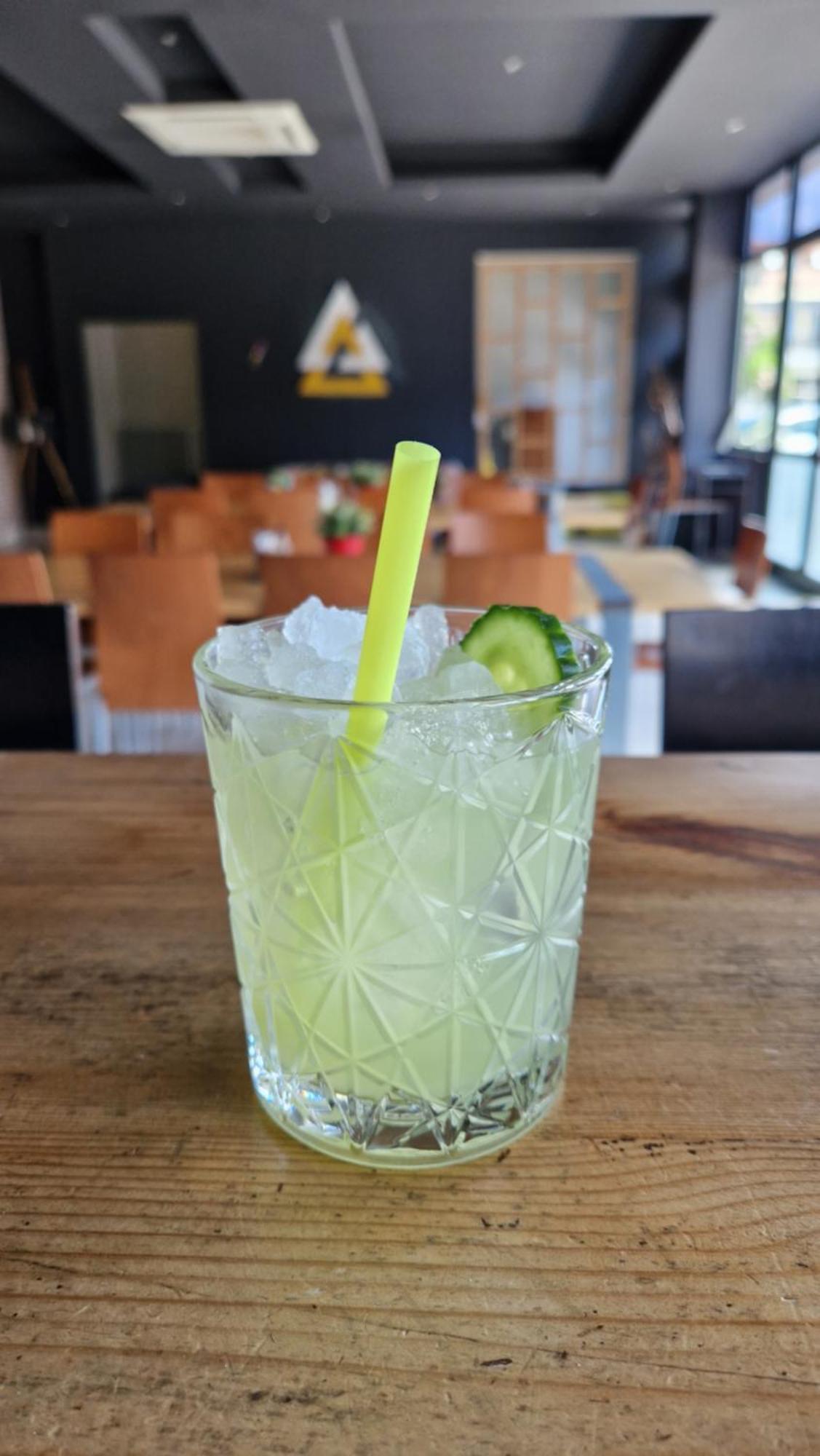 Leonidaion Guesthouse Ancient Olympia Екстер'єр фото A glass of cucumber juice