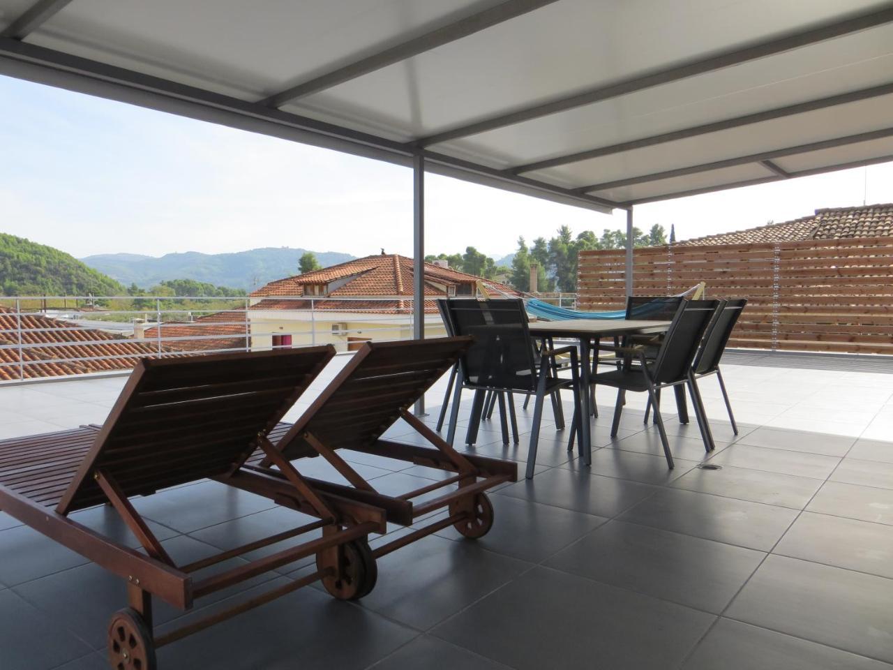 Leonidaion Guesthouse Ancient Olympia Екстер'єр фото Rooftop terrace