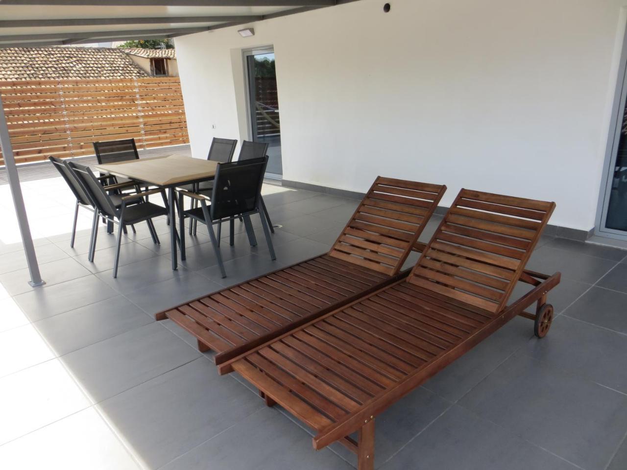 Leonidaion Guesthouse Ancient Olympia Екстер'єр фото Outdoor furniture