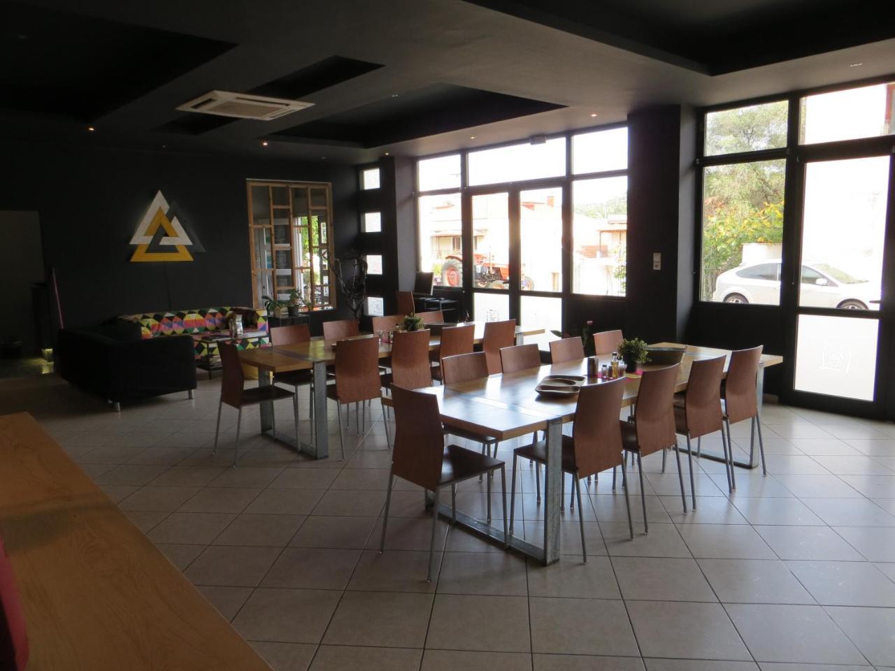 Leonidaion Guesthouse Ancient Olympia Екстер'єр фото The interior of a Thai restaurant in France