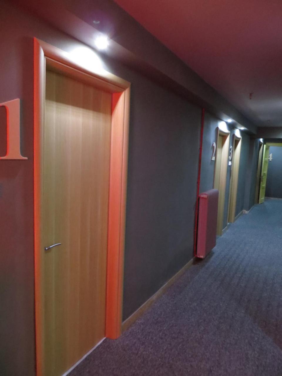 Leonidaion Guesthouse Ancient Olympia Екстер'єр фото A corridor in the hotel